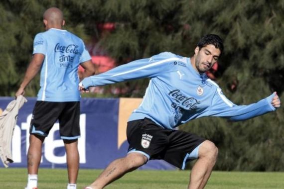 Uruguay''s Suarez participates in a team training session at their team headquarters on the outskirts of Montevideo