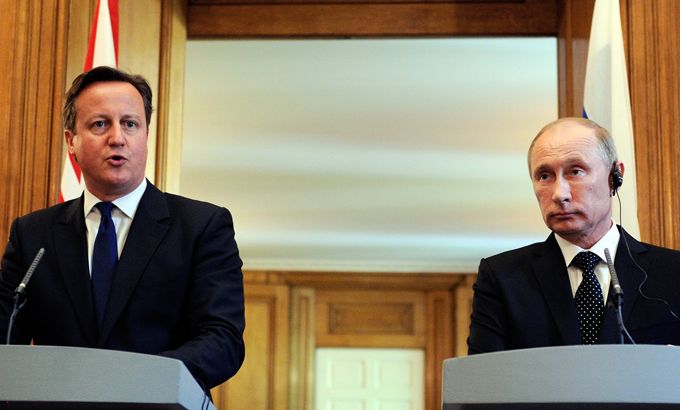 Putin and Cameron hold Syria talks