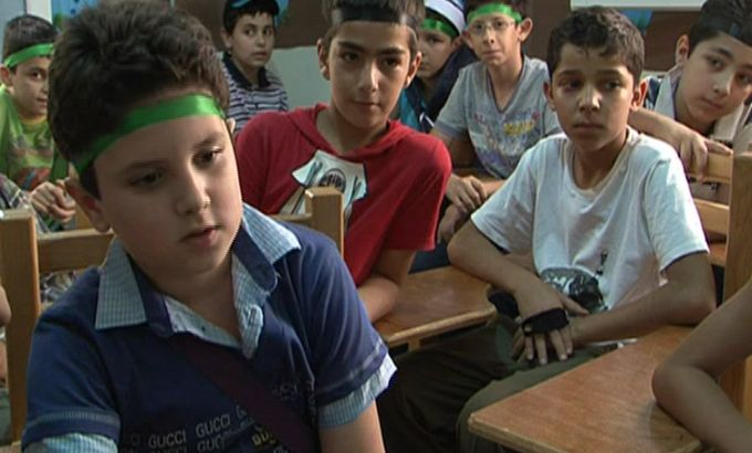 Syrian refugees in egypt school