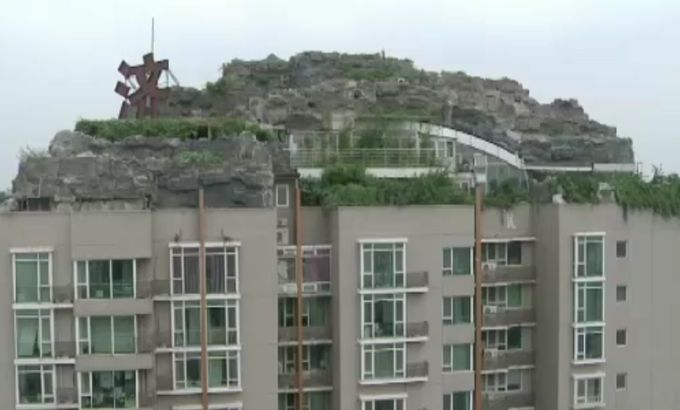 Beijing penthouse raises regulation concerns
