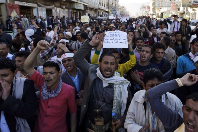 Protesters demonstrate against the Houthi movement in Sanaa