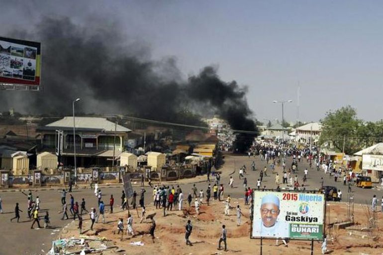 Smoke is seen after an suicide bomb explosion in Gombe, a day ahead of Nigeria''s President Goodluck Jonathan''s visit to the state for an election campaign rally