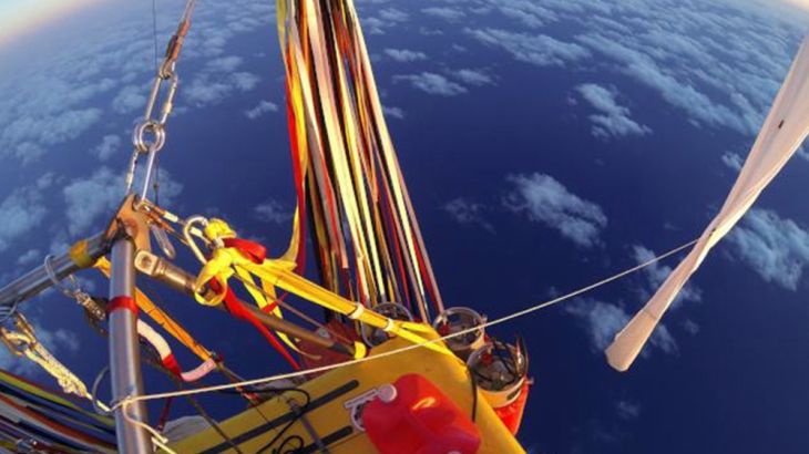 Balloonists complete record flight across Pacific