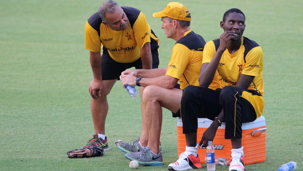 Zimbabwe's cricket team is currently coached by former Pakistan coach Dav Whatmore (L) [EPA]