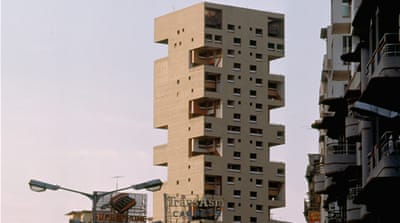 Kanchanjunga Apartments in Mumbai. [Peter Serenyi/Massachusetts Institute of Technology]
