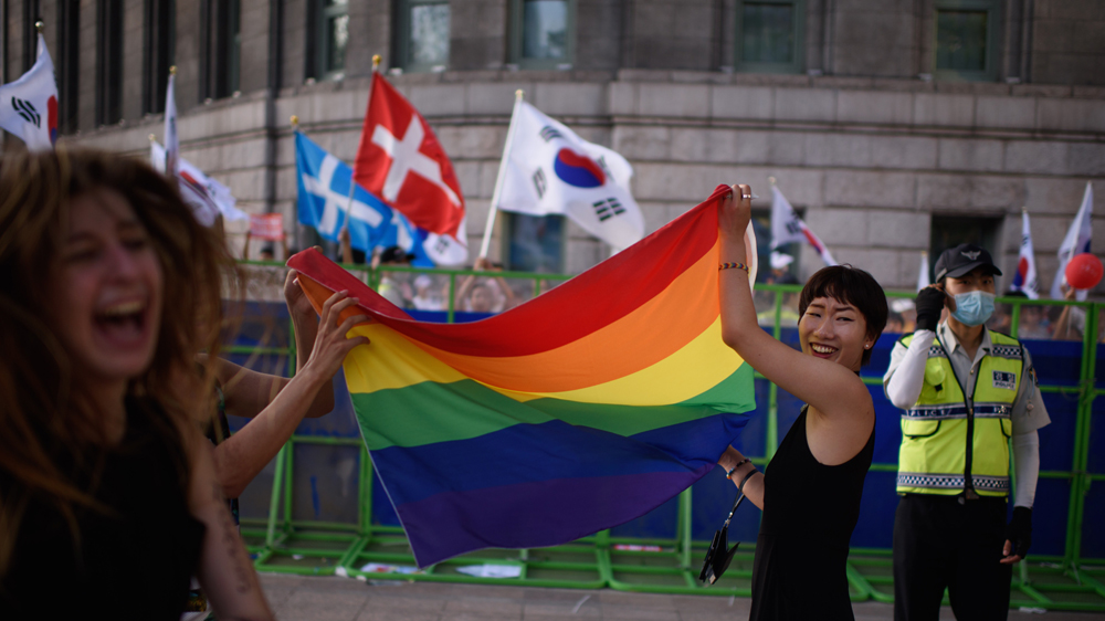 South Korean police forces and barricades prevented anti-gay protesters from disrupting Seoul's gay pride parade on Sunday, June 28 [AFP/Getty Images]