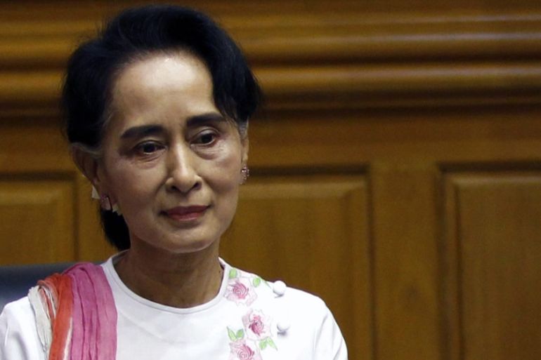Aung San Suu Kyi meets with parliament speaker Thura Shwe Mann