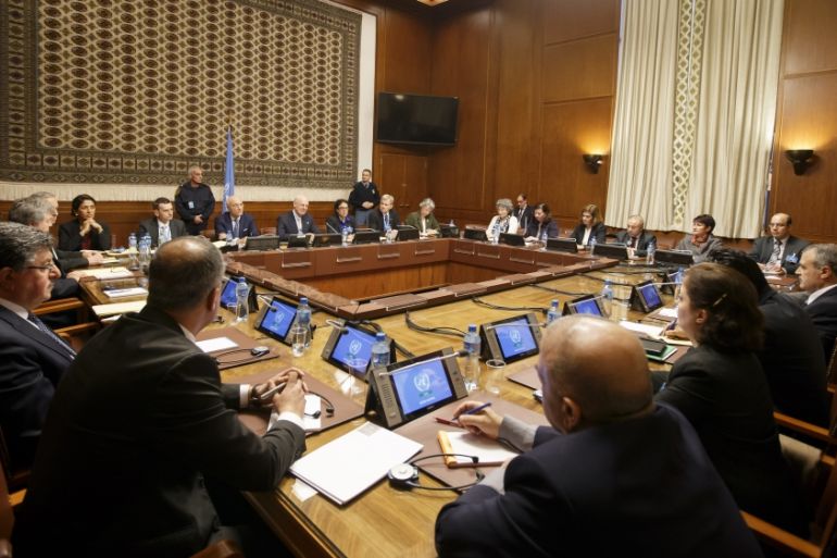 Overview of the Syria peace talks at the European headquarters of the United Nations in Geneva, Switzerland [AP]