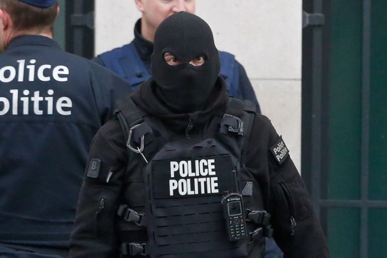 Paris attacks suspect Abdeslam Salah will not fight extraditon