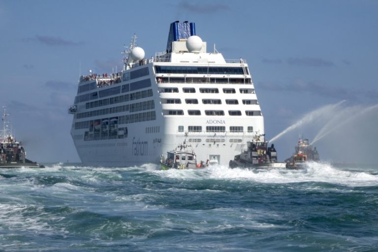 Cruise ship Adonia heads to Cuba from Miami''s port
