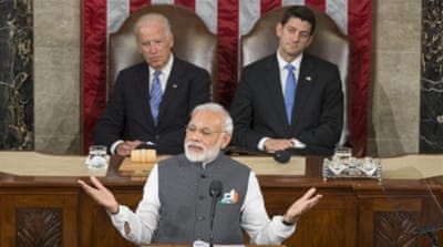 Indian Prime Minister Narendra Modi in front of US Vice President Joe Biden and House Speaker Paul Ryan in Washington DC [EPA]