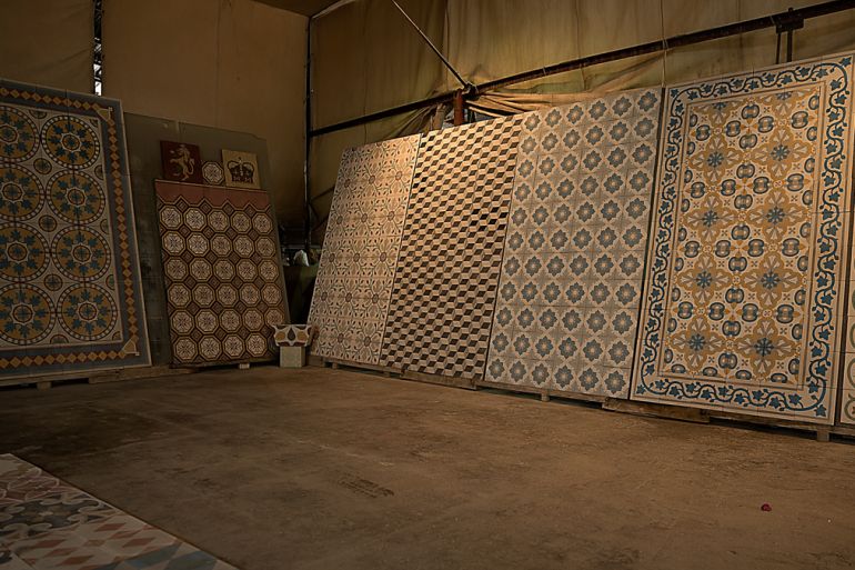 Lebanese tile makets