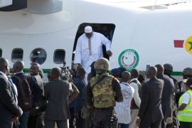 Adame Barrow arrives in Banjul