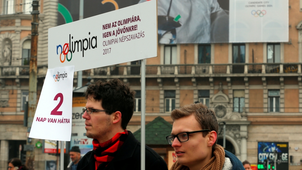 Momentum collected signatures to force a referendum on Olympic plans [Laszlo Balogh/Reuters]