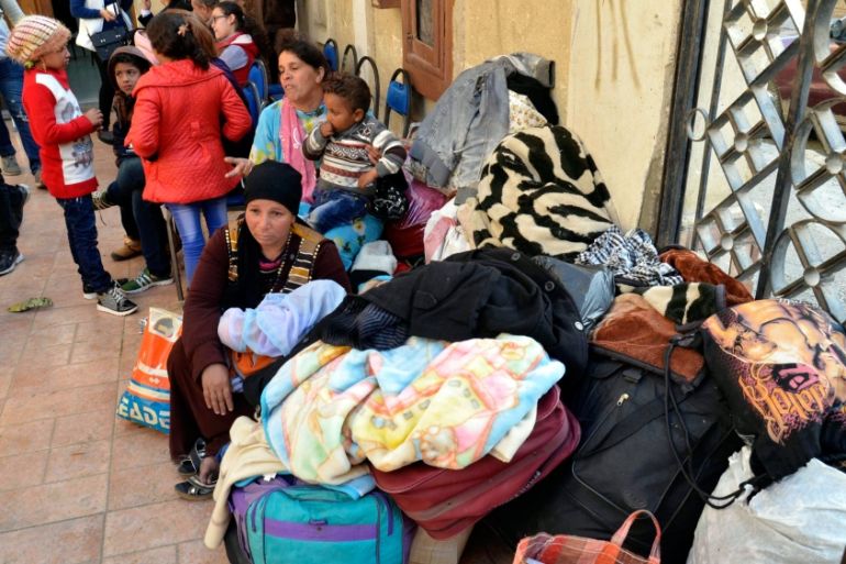 Egypt Christians leave Sinai in fear of attacks by terrorist groups