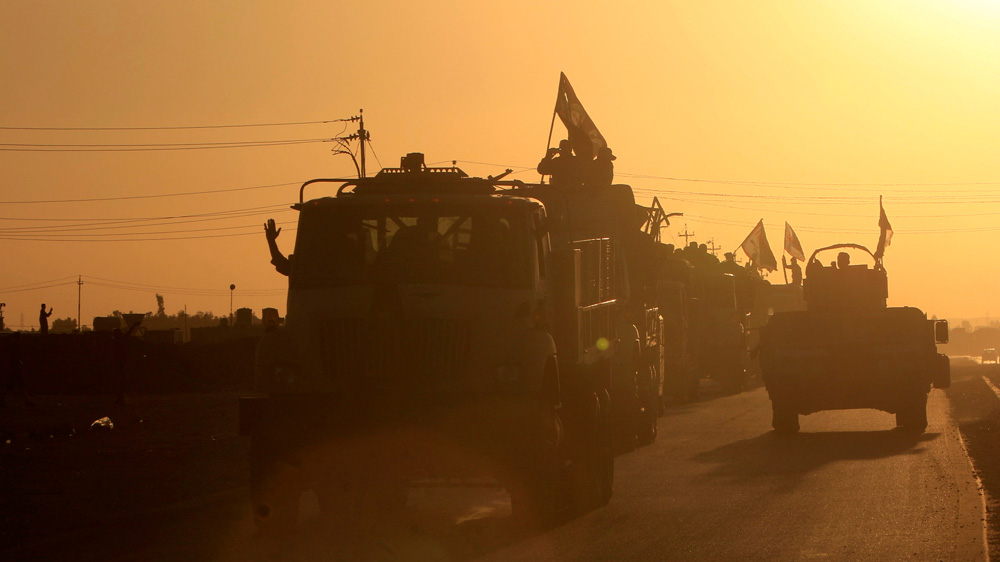 Iraqi security forces advance in Kirkuk [Alaa al-Marjani/Reuters]
