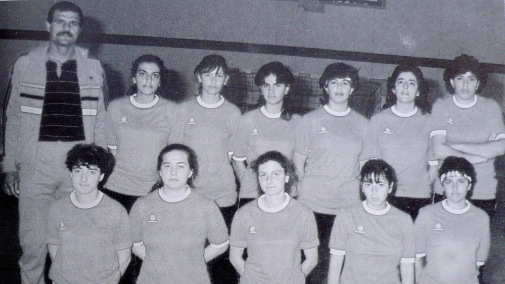 An archive image of Husseini from her school days at Amman's National Orthodox School in 1984. She is pictured on the top row at the far right [Courtesy: Rana Husseini]