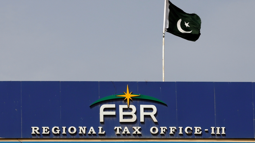Pakistan's fiscal crisis partly comes from limited restraints on spending and a failure to institute genuine tax reform [Akhtar Soomro/Reuters]