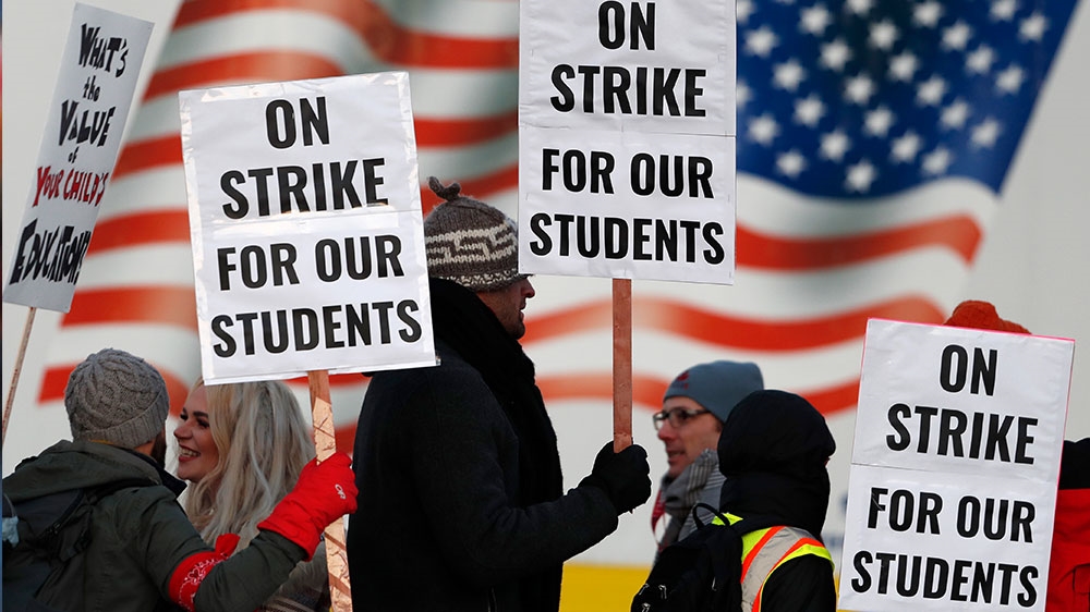 Monday's strike is the first for teachers in Colorado in 25 years after failed negotiations with the school district over base pay [David Zalubowski/AP Photo]