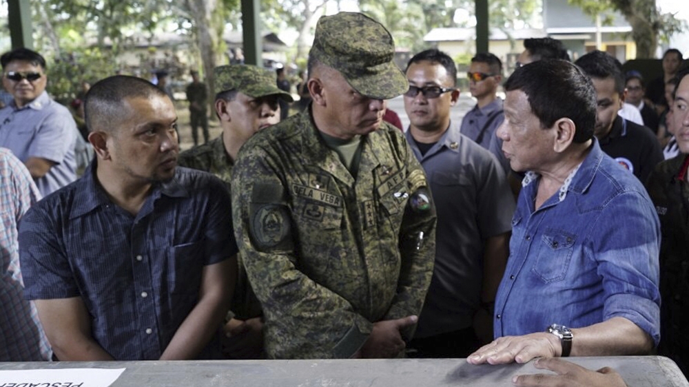 President Duterte has ordered the military to 'crush' the Abu Sayyaf [Palace Photo/AP]