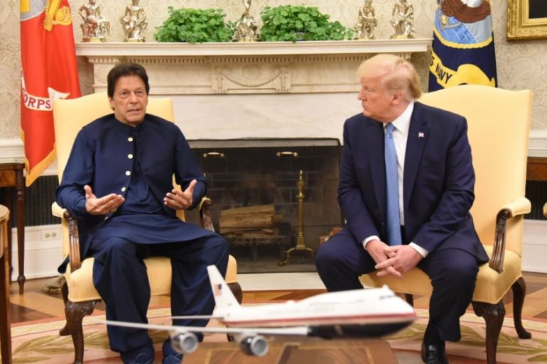 US President Donald Trump meets with Pakistani Prime Minister Imran Khan