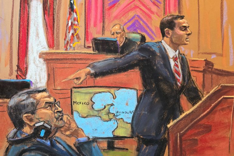 A courtroom sketch of a lawyer pointing at Juan Orlando Hernandez.