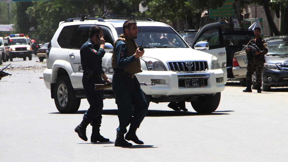 Afghanistan: ISIL and Taliban claim bomb attacks in Kabul