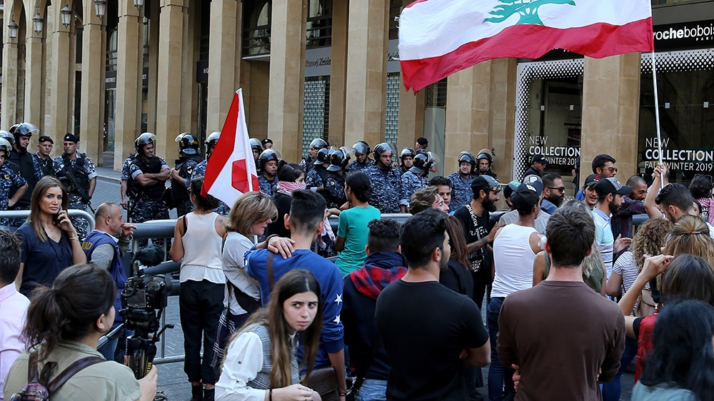 Lebanon protesters seek to shut down key state institutions