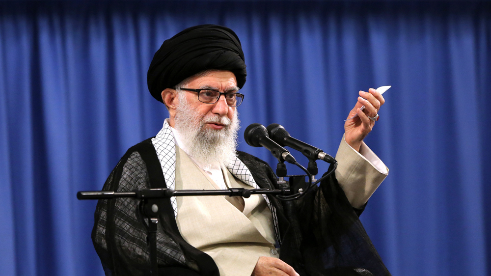 Ayatollah Ali Khamenei 