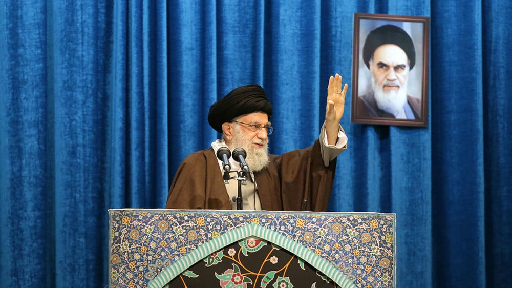 Iran's Khamenei defends Revolutionary Guard in Friday sermon