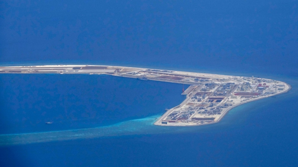 Australia rejects Beijing's South China Sea claims - Al Jazeera English