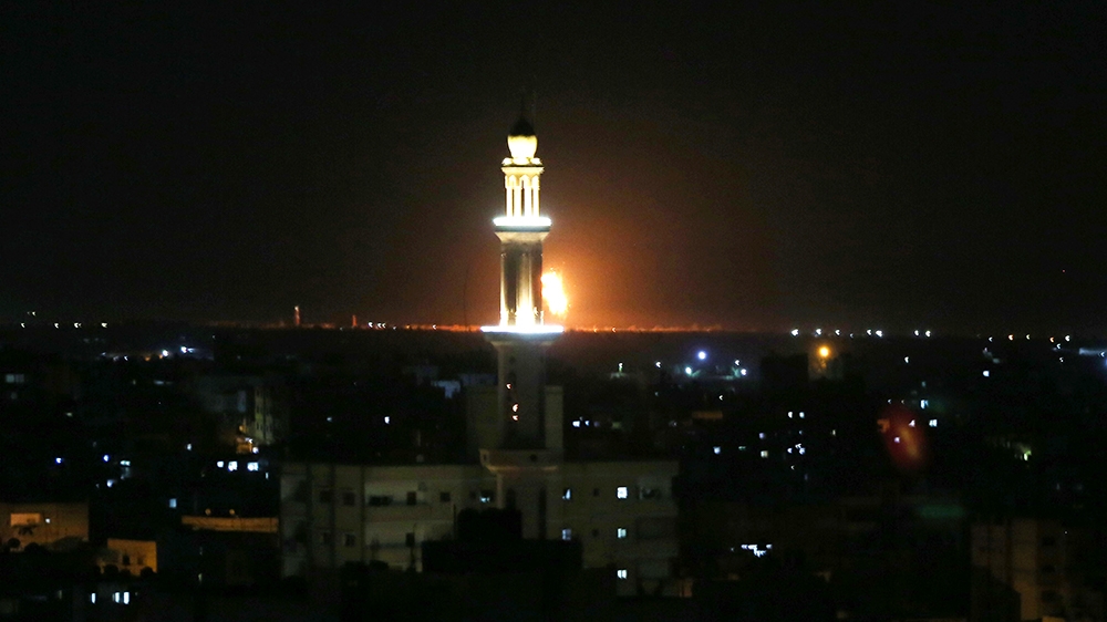 Israel army attacks Hamas targets in Gaza thumbnail