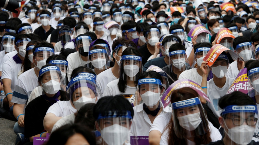 Medical residents and doctors attend 24-hour strike amid COVID-19 pandemic in Seoul