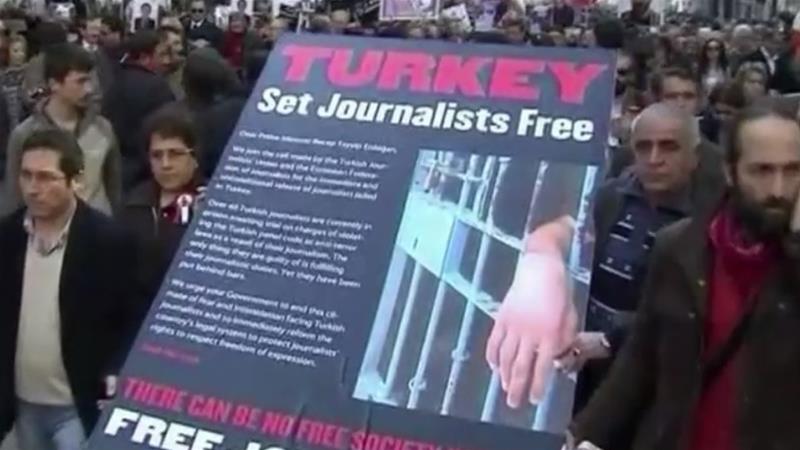 Turquía: del golpe fallido a la represión mediática