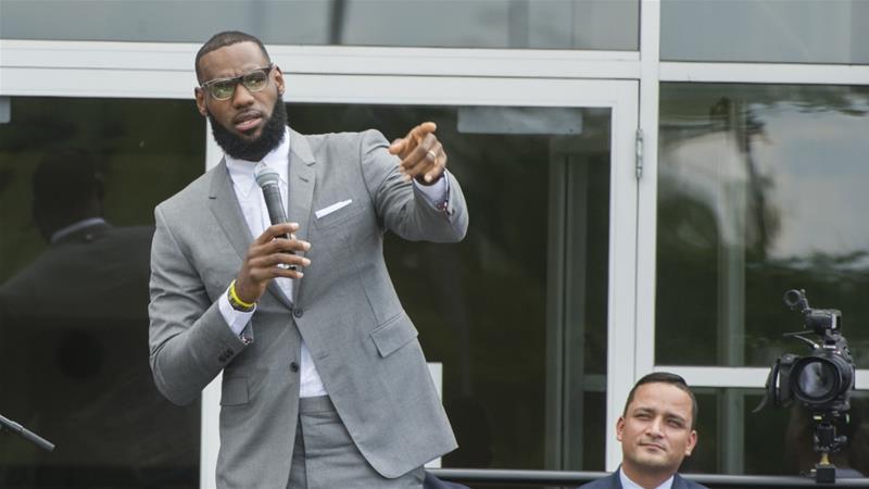 Athletes, fans slam Donald Trump for insulting LeBron James