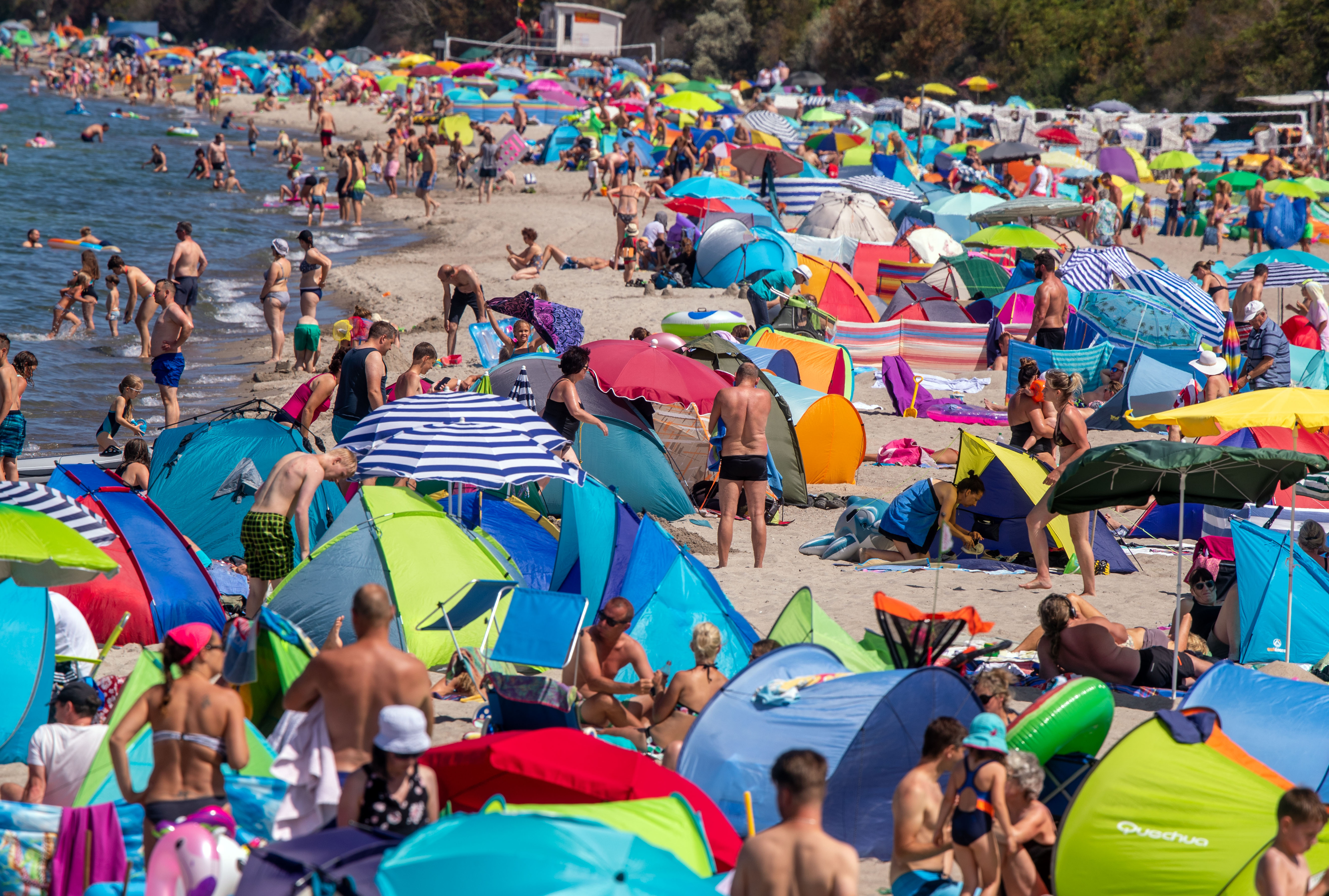 Is mass tourism ruining vacations as we know them? | | Al Jazeera