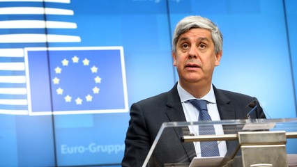 Coronavirus fallout: EU leaders back $1 trillion economic deal thumbnail