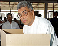 Wickremesinghe has notched 33.8% of vote thus far 