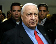 Ariel Sharon has refused to condemn Liberman's comments