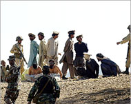 Pakistan has captured severalsuspected al-Qaida fighters 