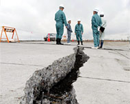 Minor earthquakes and volcaniceruptions are routine in Japan