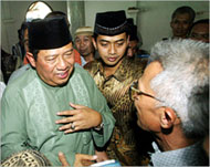 Candidate Susilo Yudhoyono (L)has Washington's support 