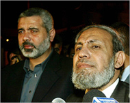 Senior Hamas leader Mahmud al-Zahar (L) and Ismail Hanea 