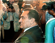 Chirac discussed the situation in Lebanon and Syria with Mubarak