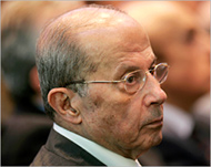 Aoun takes on Jumblatt in pollsscheduled on 12 June