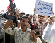 Arabs and Turkmen at a rally inKirkuk against a federal Iraq