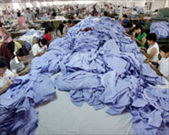 Textile products made in Chinaare piling up in European ports