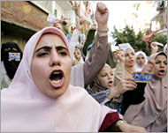 Muslim Brotherhood supportersin Alexandria chanting slogans