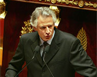 Villepin has urged French firmsto reorganise their capital