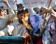 Bush's visit has been met withangry protests by Pakistanis 